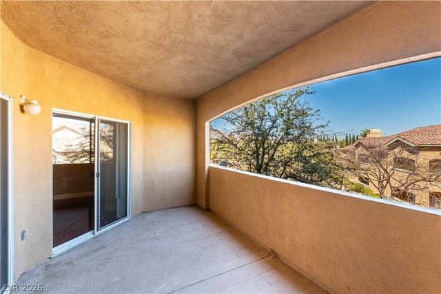 1605 Crimson Hills Drive 203, Las Vegas, NV 89128