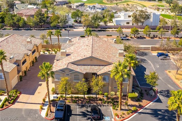 1605 Crimson Hills Drive 203, Las Vegas, NV 89128