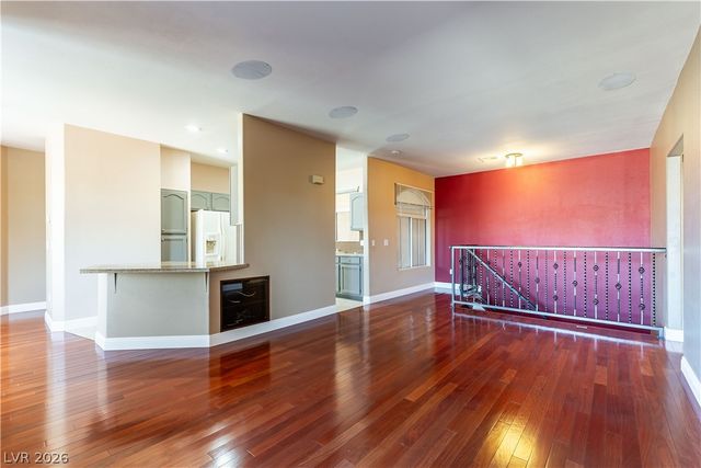 1605 Crimson Hills Drive 203, Las Vegas, NV 89128