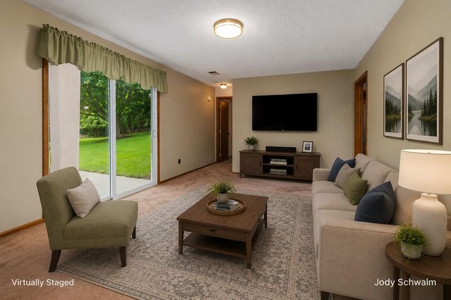 2223 Maguire Avenue NE, Grand Rapids, MI 49525