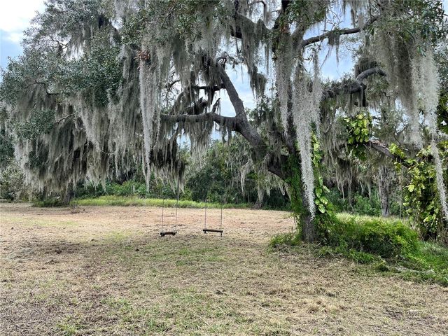 6715 16TH AVENUE E, Palmetto, FL 34221