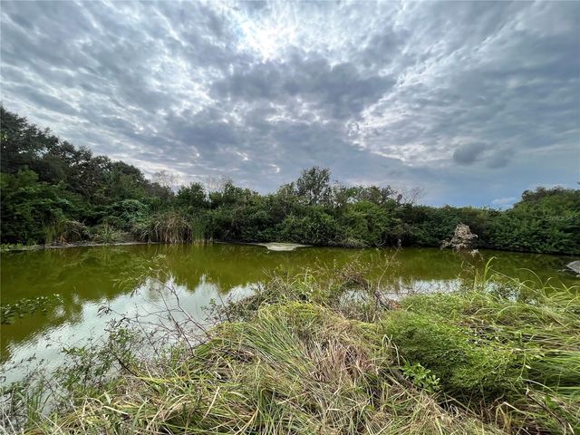 6715 16TH AVENUE E, Palmetto, FL 34221