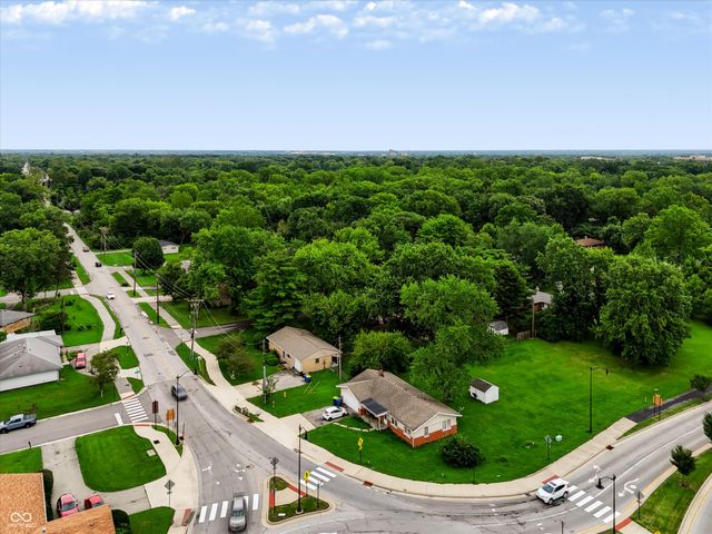 103 E 106th Street, Carmel, IN 46280