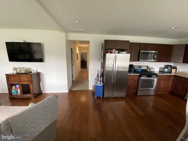 13 BROOKSIDE RD, Glenside, PA 19038