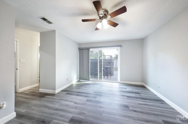 6309 Sundale Avenue, Bakersfield, CA 93309
