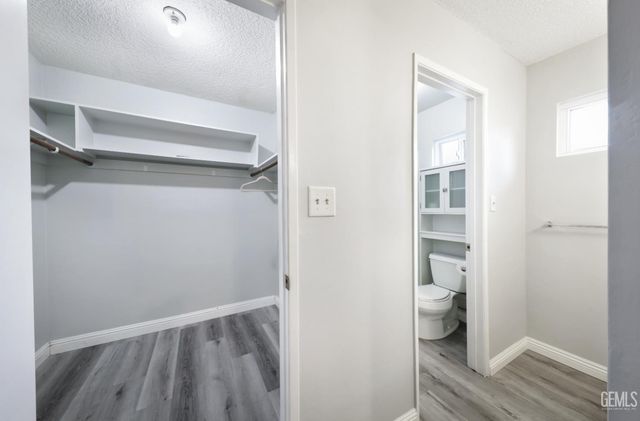 6309 Sundale Avenue, Bakersfield, CA 93309
