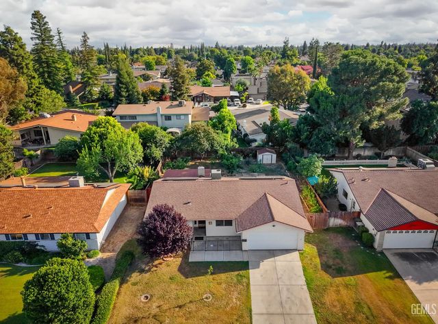 6309 Sundale Avenue, Bakersfield, CA 93309