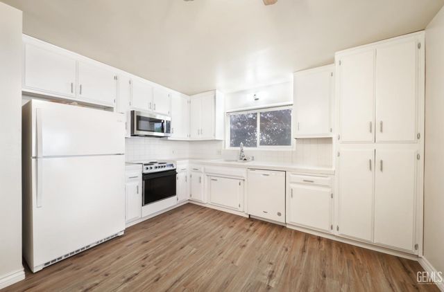 6309 Sundale Avenue, Bakersfield, CA 93309