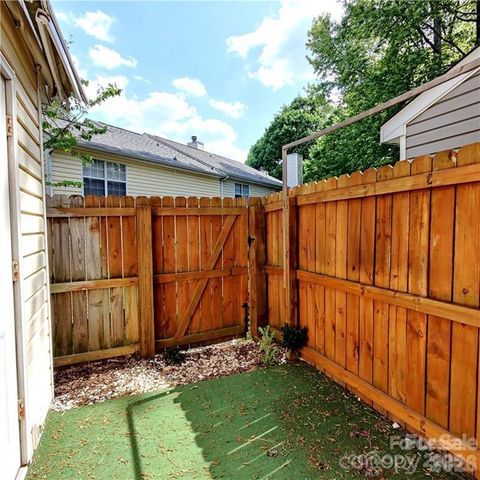 5744 Prescott Court, Charlotte, NC 28269