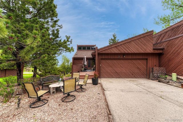 4507 Juniper Court, Larkspur, CO 80118