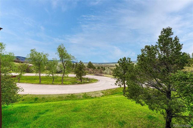 4507 Juniper Court, Larkspur, CO 80118