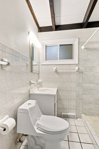 700 W Ridge Road, Villa Park, IL 60181