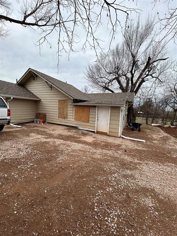 929 NE 32nd Street, Oklahoma City, OK 73105