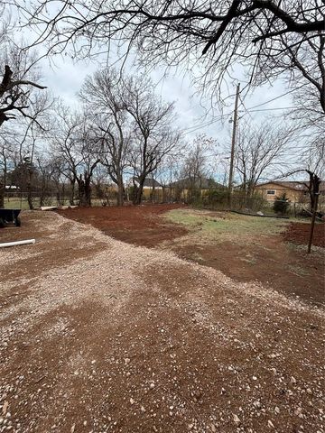 929 NE 32nd Street, Oklahoma City, OK 73105