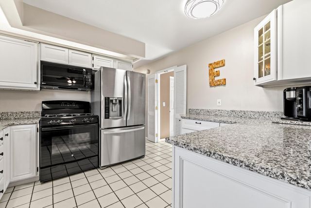 91 Haddam Place E, Westerville, OH 43081