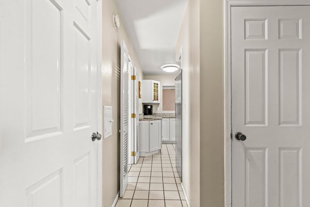 91 Haddam Place E, Westerville, OH 43081