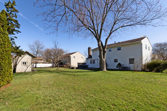 91 Haddam Place E, Westerville, OH 43081