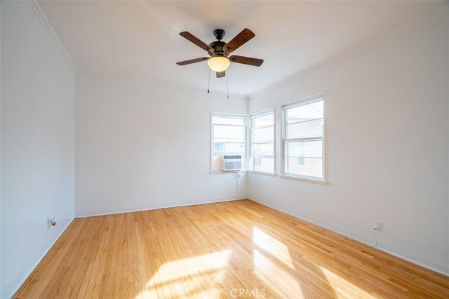 265 N Swall Drive, Beverly Hills, CA 90211