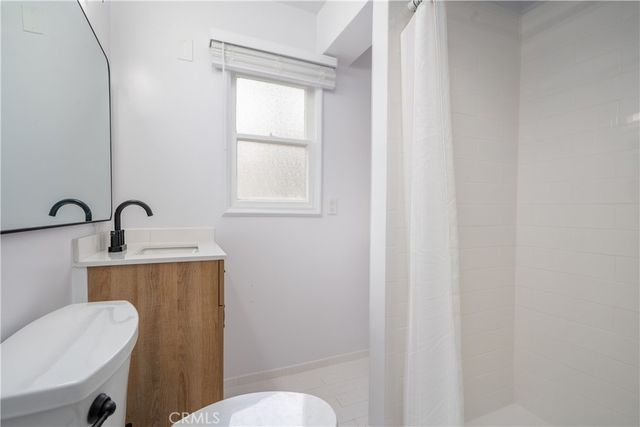 265 N Swall Drive, Beverly Hills, CA 90211