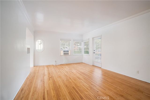 265 N Swall Drive, Beverly Hills, CA 90211