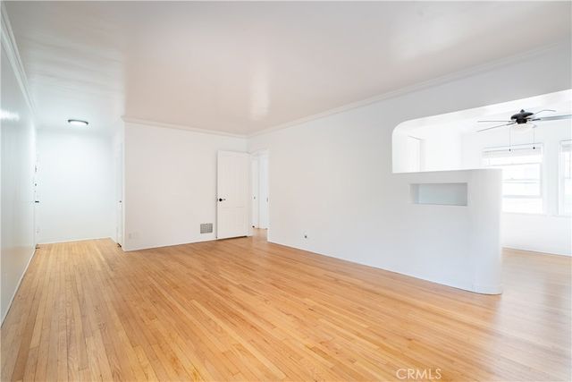 265 N Swall Drive, Beverly Hills, CA 90211