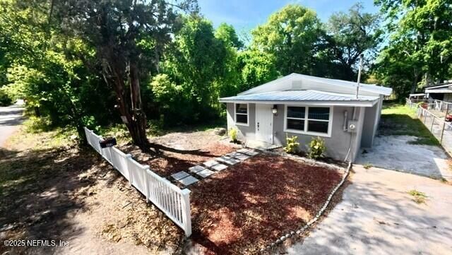 402 HARRIS Street, Palatka, FL 32177