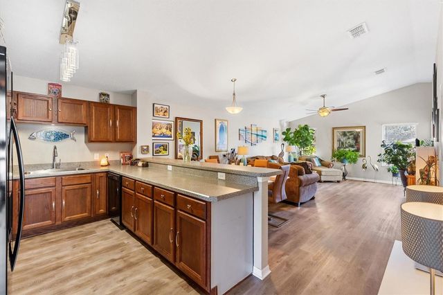 12403 NE 51ST DRIVE, Oxford, FL 34484