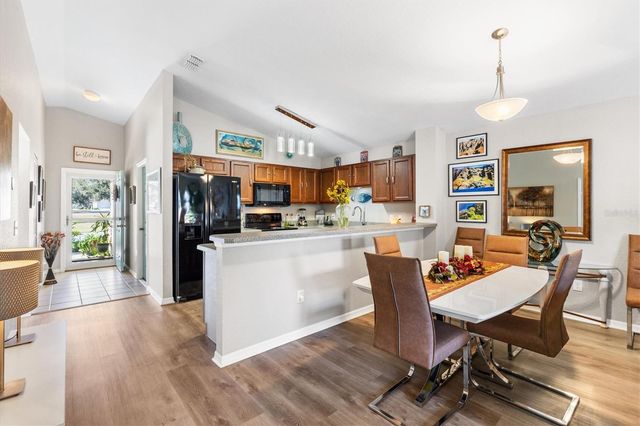 12403 NE 51ST DRIVE, Oxford, FL 34484