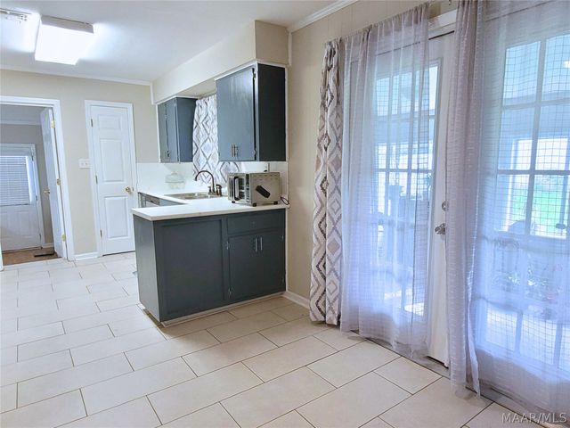 818 Joryne Drive, Montgomery, AL 36109