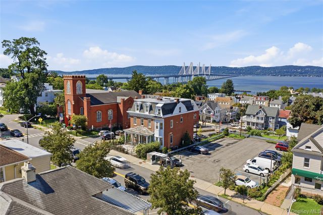 35 S Broadway 1, Tarrytown, NY 10591