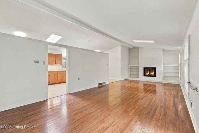 3408 Flinthaven Rd, Louisville, KY 40241