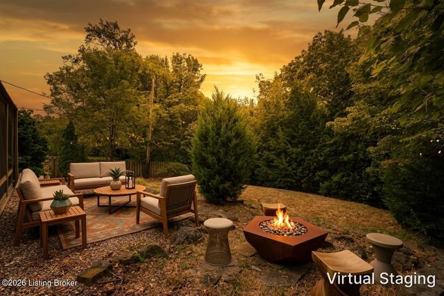 3408 Flinthaven Rd, Louisville, KY 40241