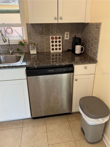 24 WESTHAMPTON DRIVE, Palm Coast, FL 32164