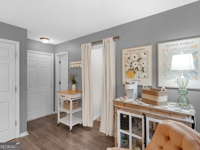 527 Gallantry Trail, Mcdonough, GA 30252