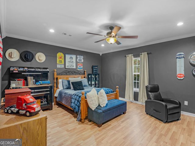 527 Gallantry Trail, Mcdonough, GA 30252