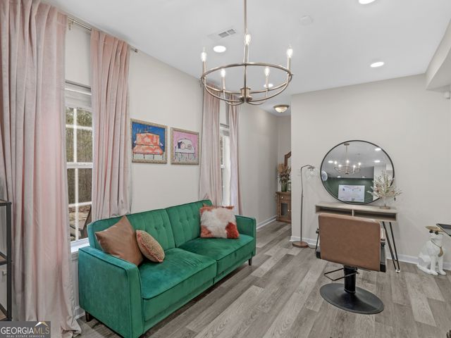 527 Gallantry Trail, Mcdonough, GA 30252