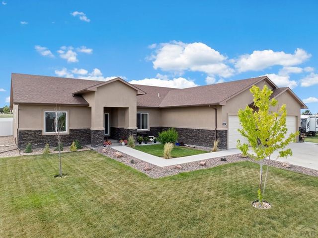 1087 S Greenway Dr, Pueblo West, CO 81007