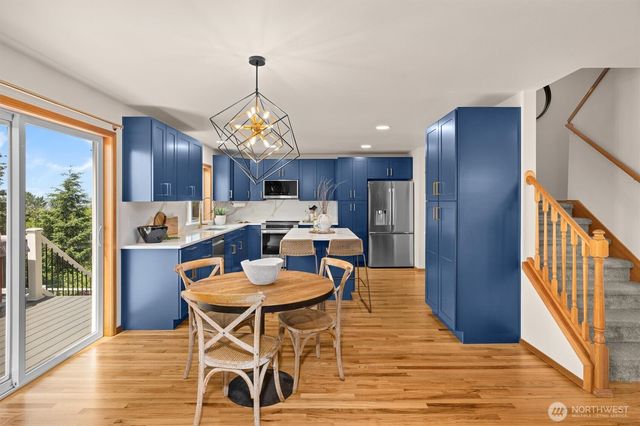 30 79th Drive NE, Lake Stevens, WA 98258