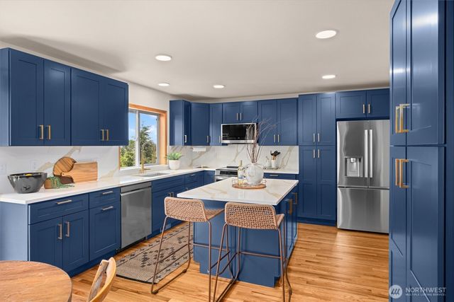 30 79th Drive NE, Lake Stevens, WA 98258