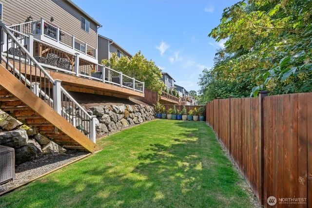 30 79th Drive NE, Lake Stevens, WA 98258