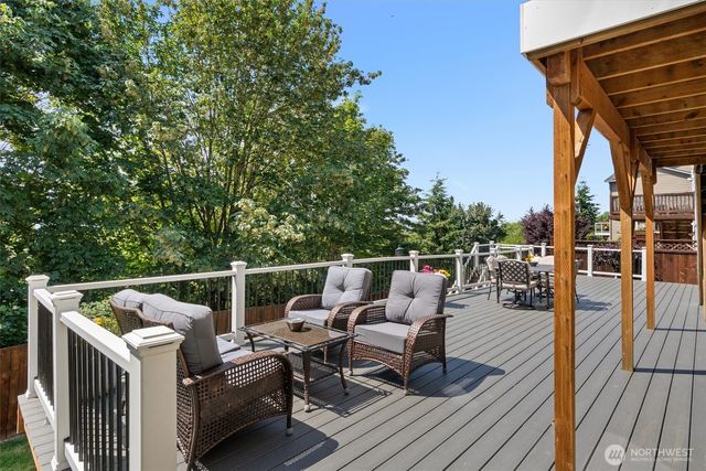 30 79th Drive NE, Lake Stevens, WA 98258