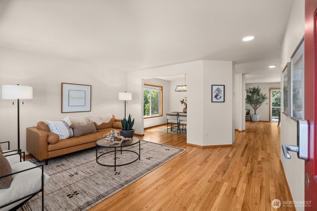 30 79th Drive NE, Lake Stevens, WA 98258