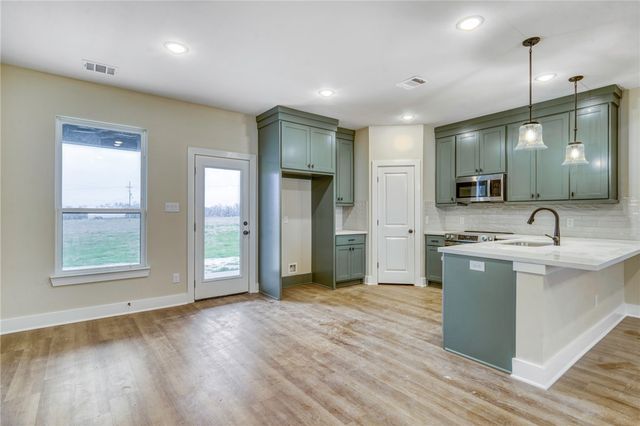 6038 County Road 110, Iola, TX 77861