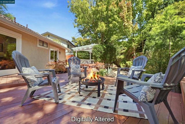 5685 White Mountain Ct, Martinez, CA 94553