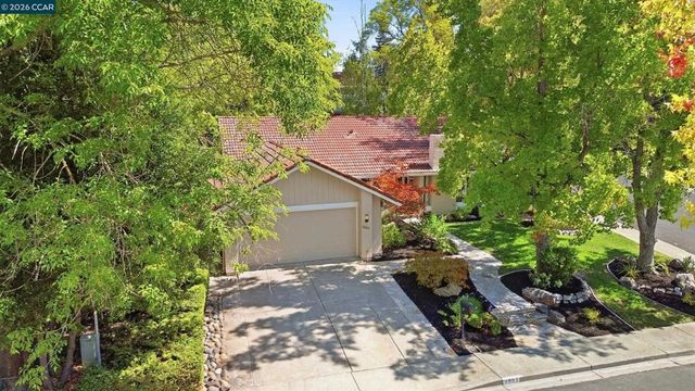 5685 White Mountain Ct, Martinez, CA 94553