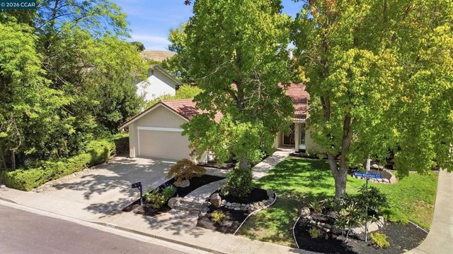 5685 White Mountain Ct, Martinez, CA 94553