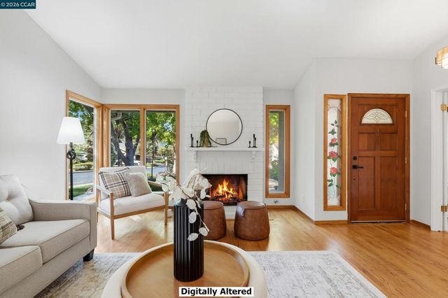 5685 White Mountain Ct, Martinez, CA 94553