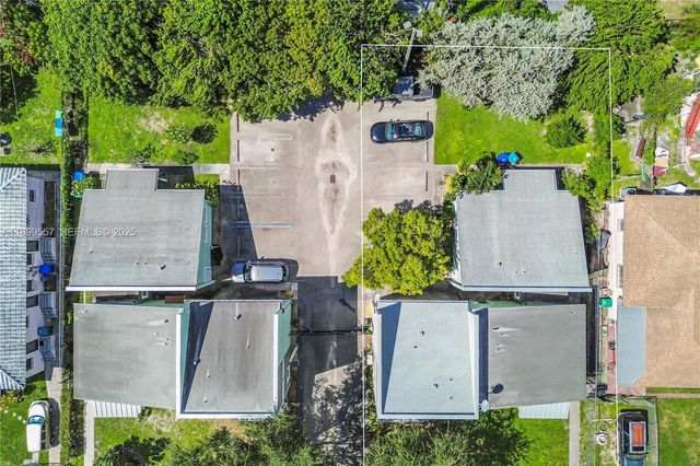 6960 NW 4th Avenue 3, Miami, FL 33150