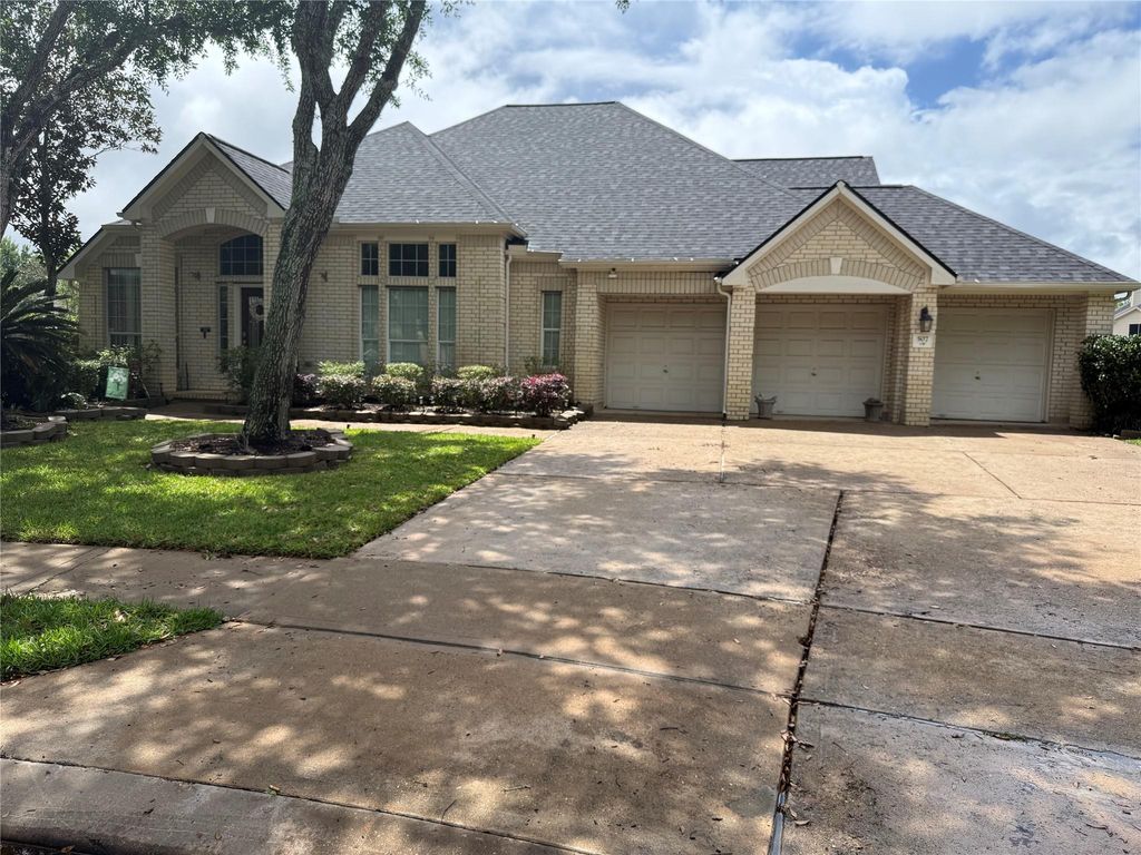 507 Clear Point Court, Richmond, TX 77406