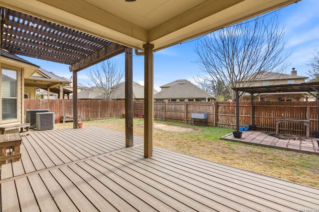 217 dove, Cibolo, TX 78108
